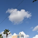 ディズニーワールドのミッキー型の雲